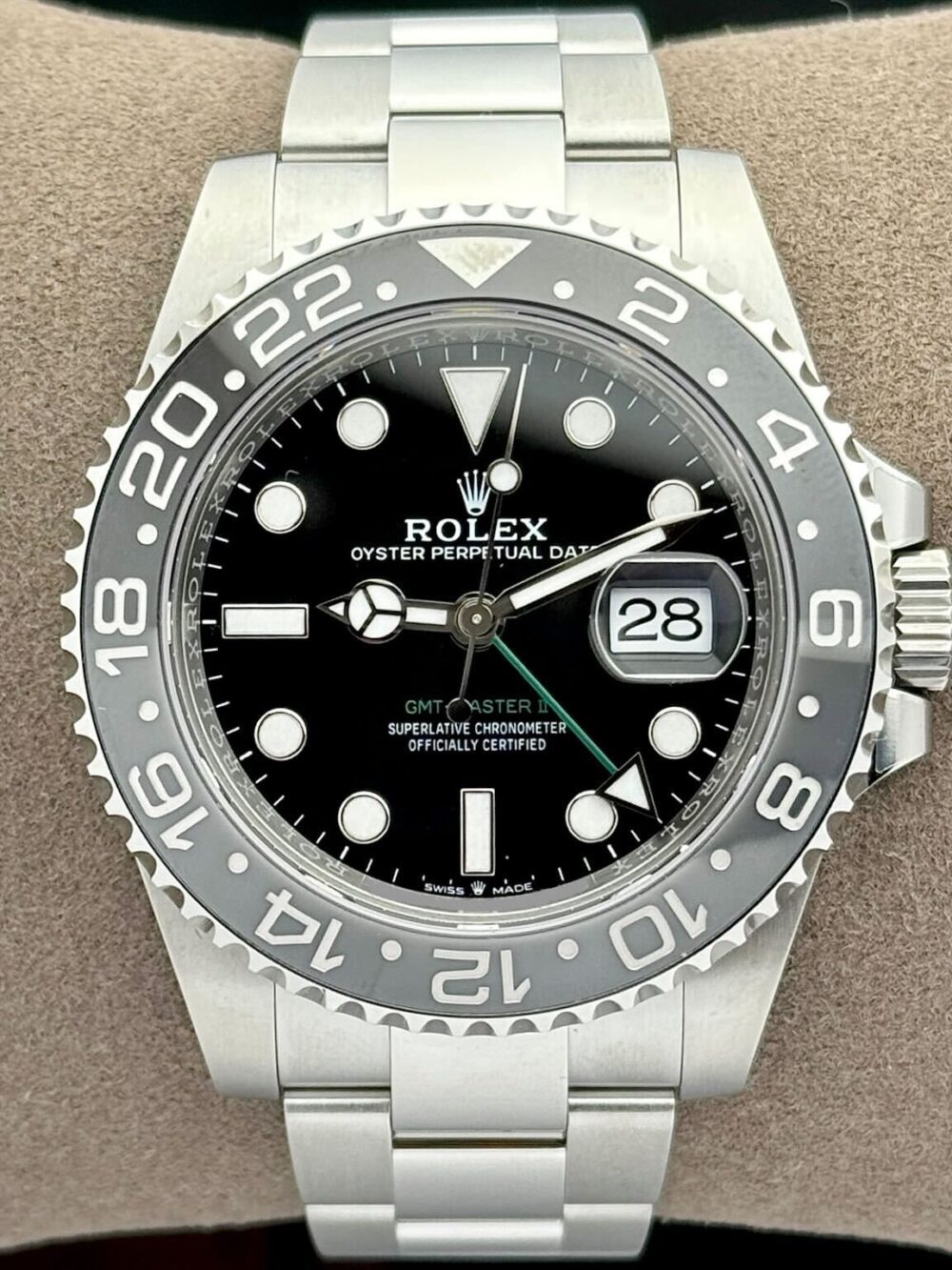 Rolex GMT-Master II "Bruce Wayne" Oyster 126710GRNR | 2024 | 40mm