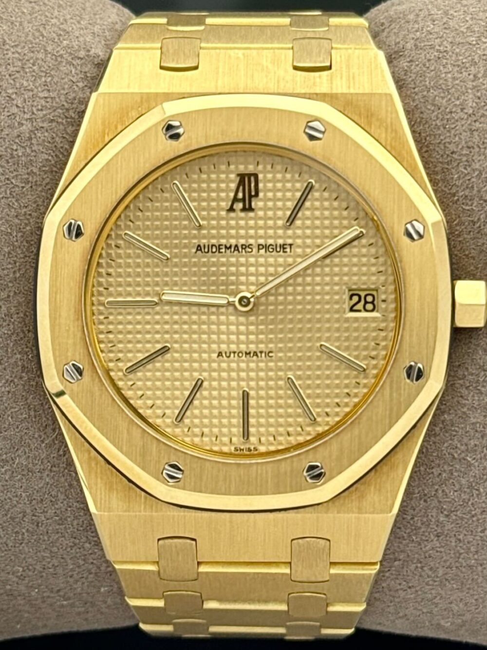Audemars Piguet Royal Oak Jumbo Yellow Gold 5402BA | 1978 | 39mm