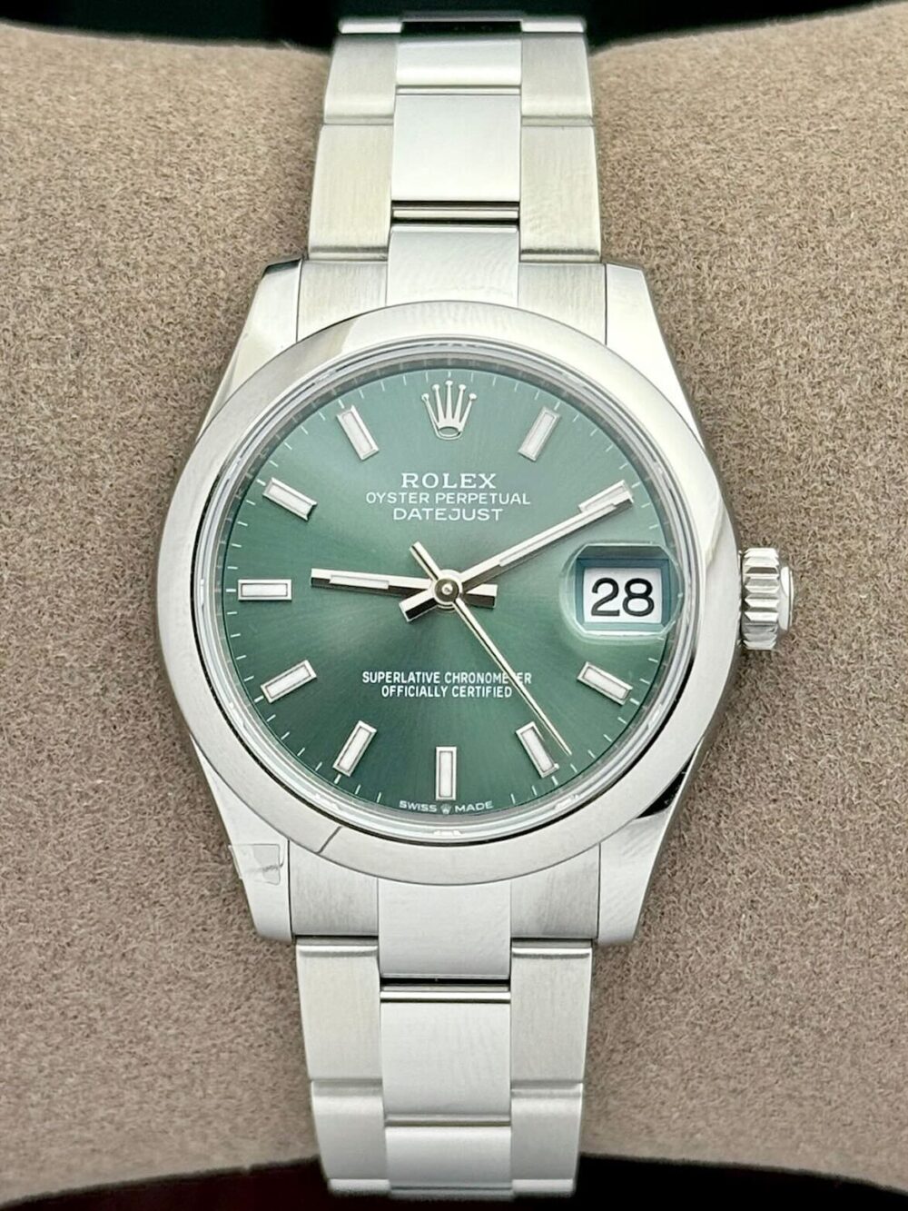 Rolex Datejust 31 Mint Green Index Dial Stainless Steel Smooth Oyster 278240 | 2024 | 31mm