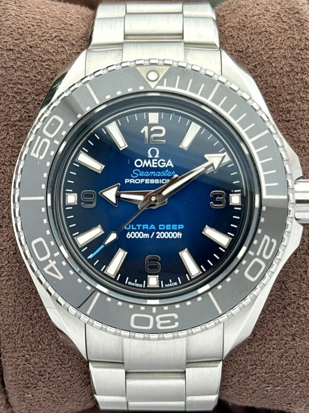 Omega Seamaster Ultra Deep 6000M Planet Ocean Ceramic & Steel 215.30.46.21.03.001 | 2023 | 45.5mm