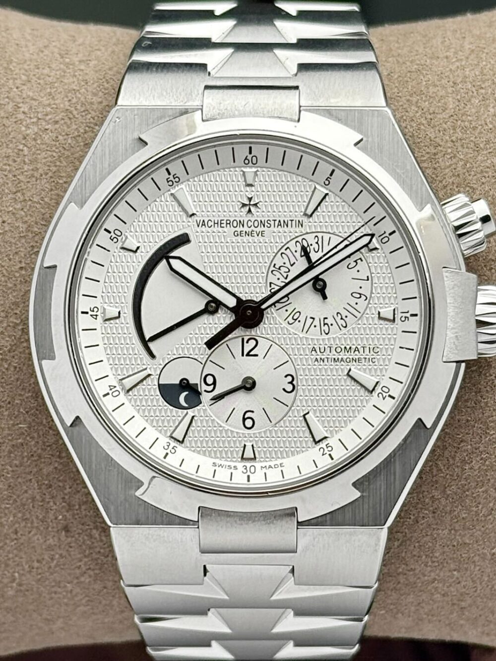 Vacheron Constantin Overseas Dual Time Steel 47450/B01A-9226 | 2007 | 42mm