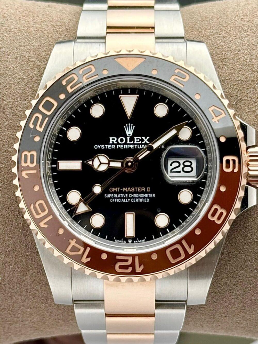 Rolex GMT-Master II Rootbeer Two Tone Everose Oyster 126711CHNR | 2025 | 40mm