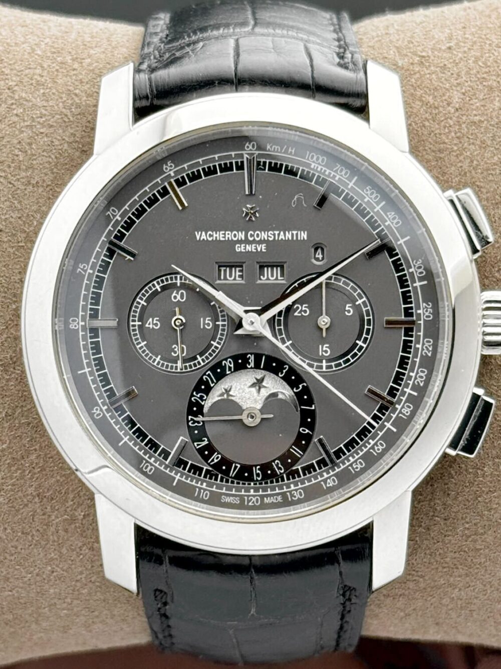 Vacheron Constantin Traditionelle Perpetual Calendar Chronograph 5000T/000P | 2020 | 43mm