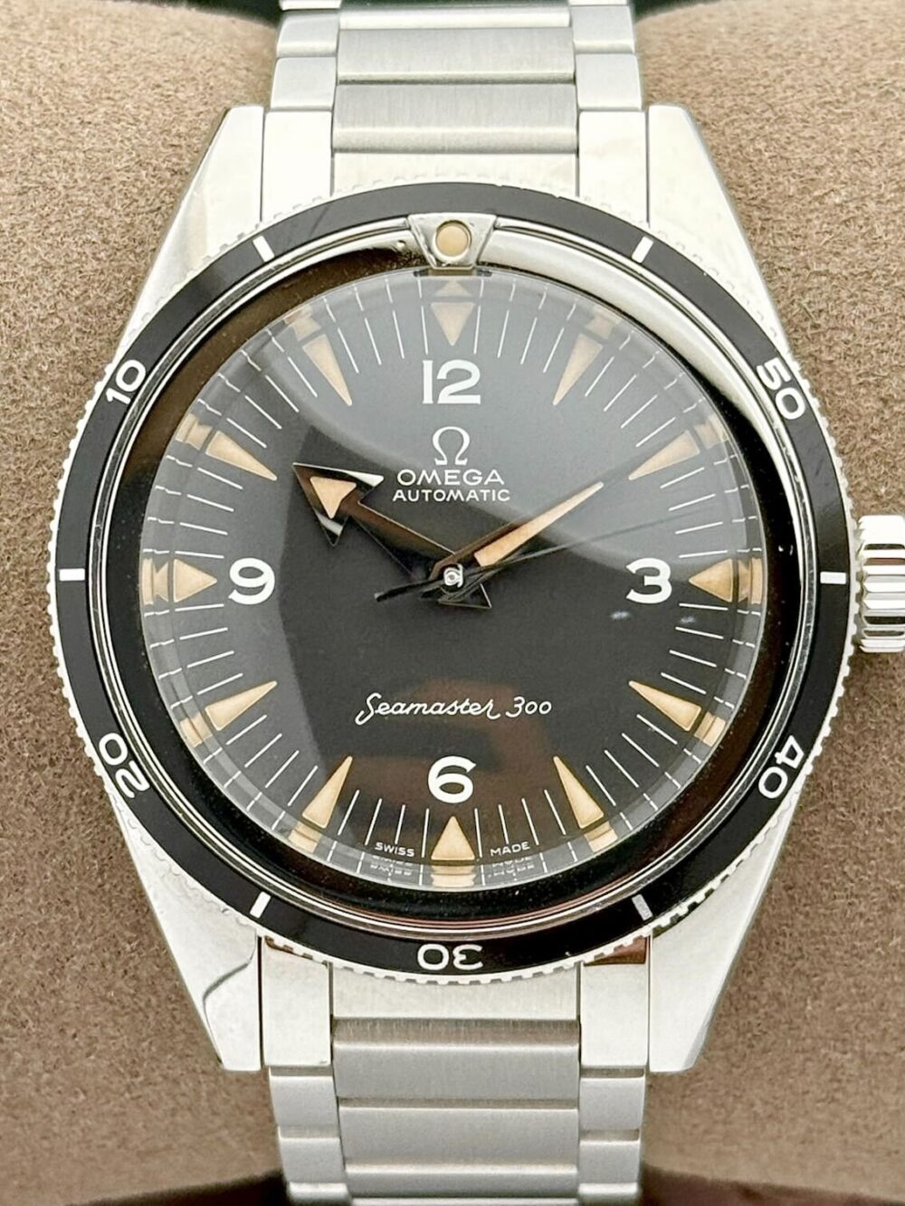 Omega Seamaster 300 Trilogy Black Dial Steel 234.10.39.20.01.001 | 2017 | 39mm