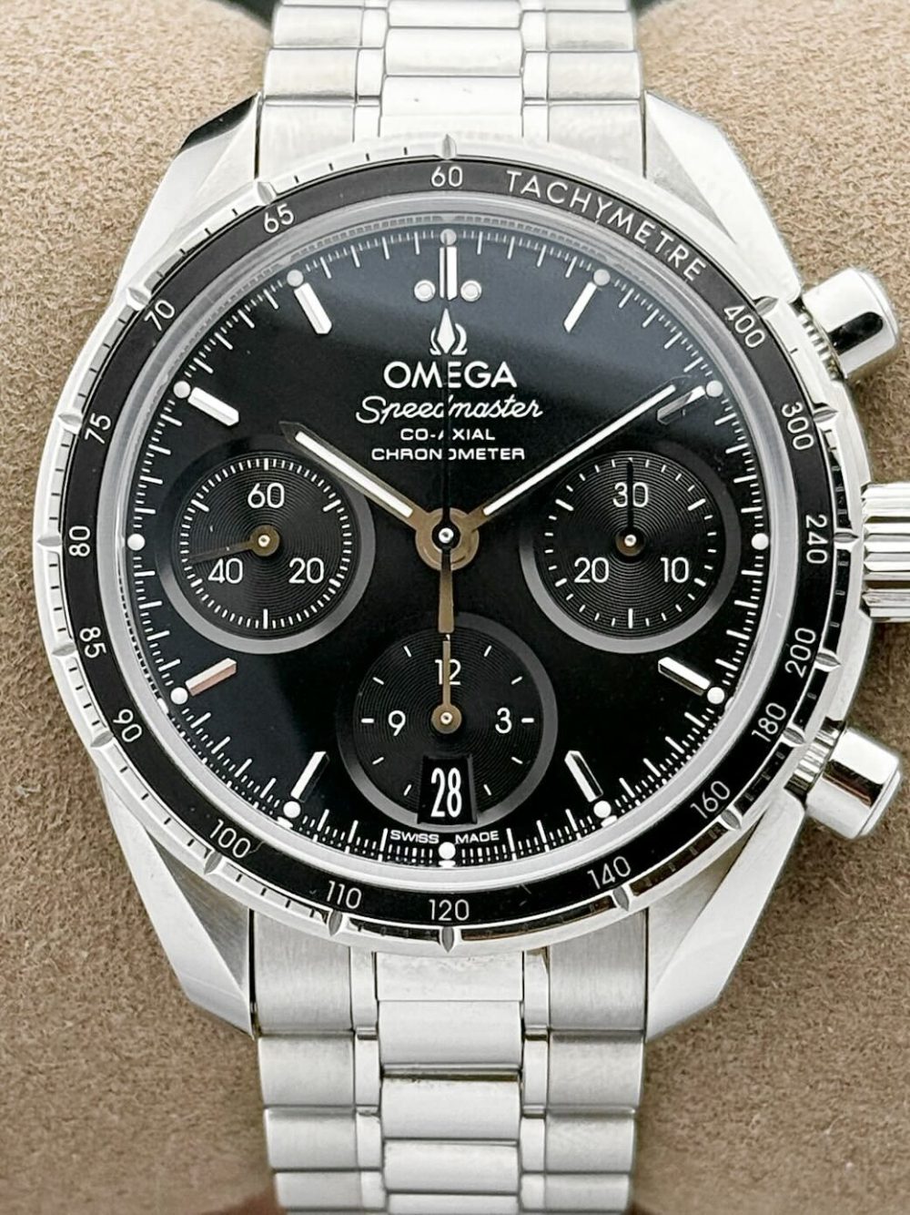 Omega Speedmaster Co-axial Chronograph 324.30.38.50.01.001 | 2024 | 38mm