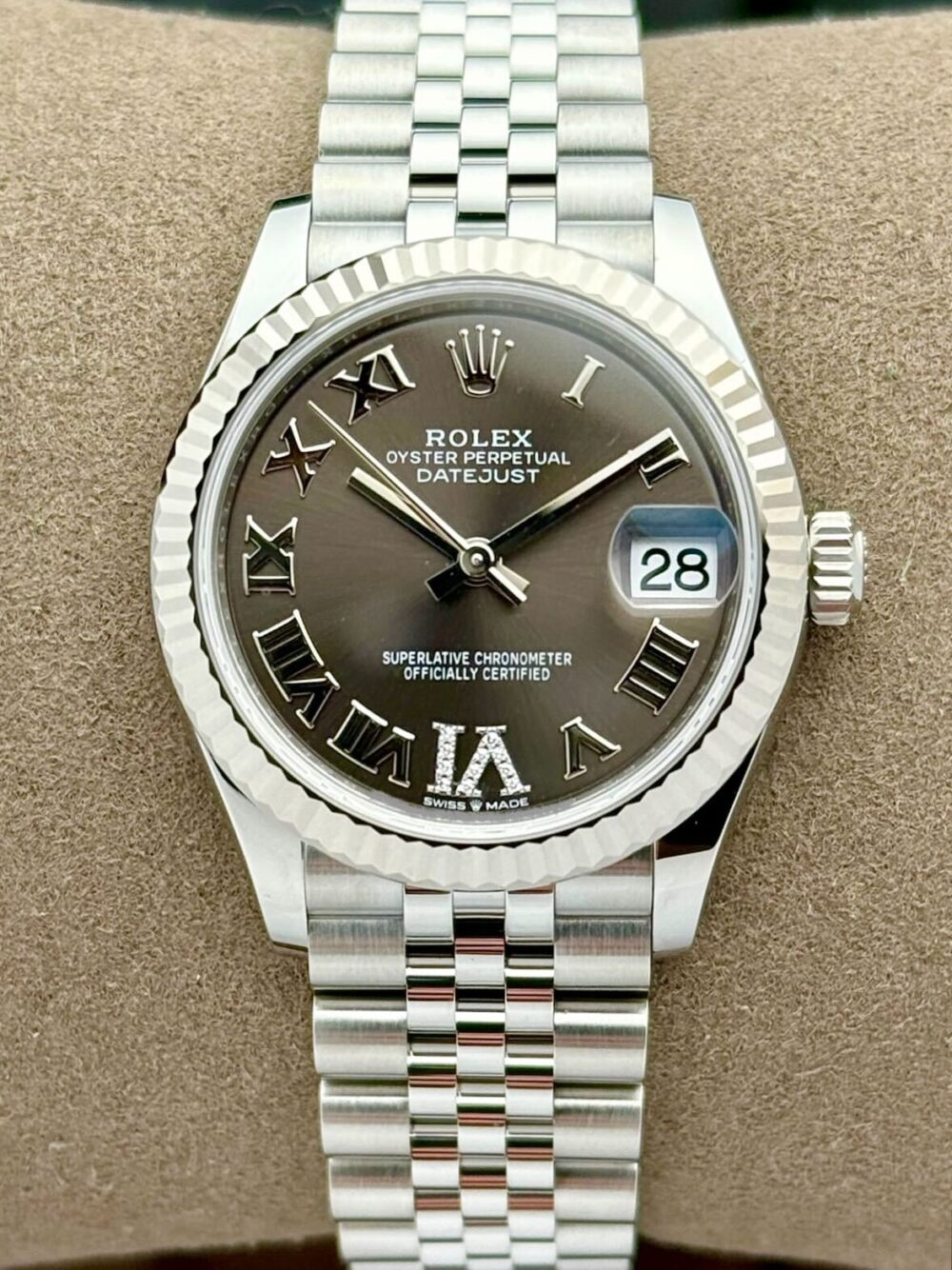 Rolex Datejust 31 Dark Grey Roman Pave VI Dial  White Gold 278274 | 2025 | 31mm