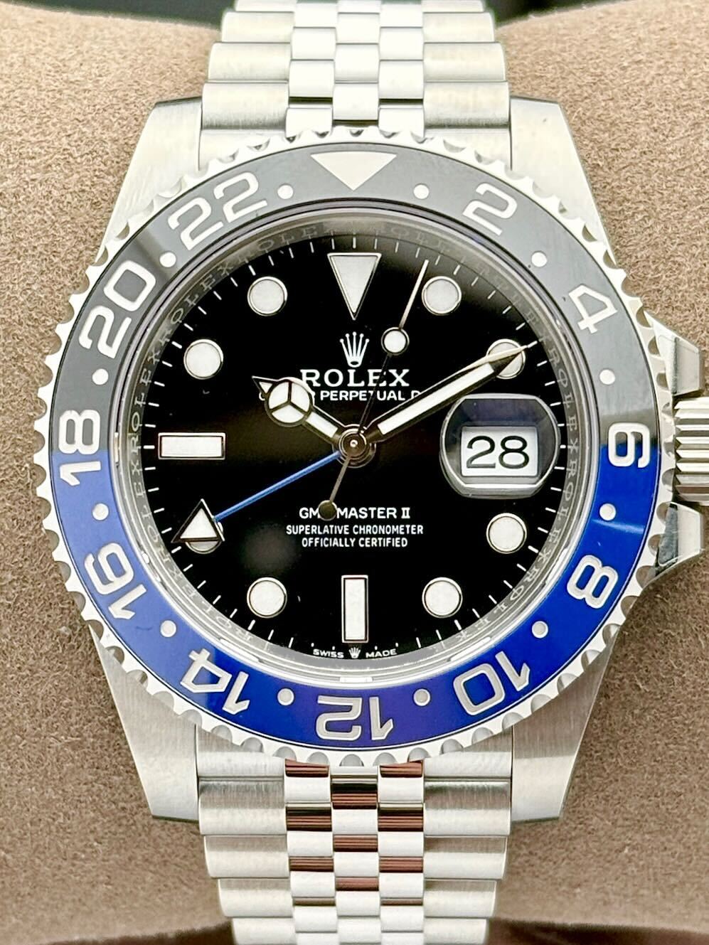Rolex GMT-Master II Black “Batgirl” Dial Ceramic 126710BLNR | 2025 | 40mm
