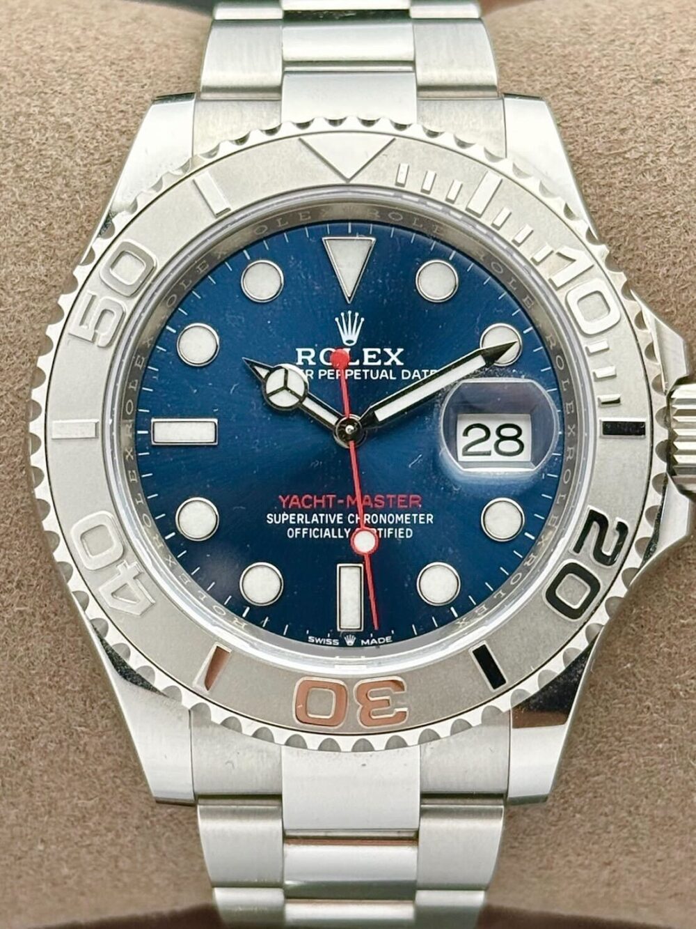 Rolex Yacht-Master 40 Blue Dial Platinum Bezel 126622 | 2020 | 40mm