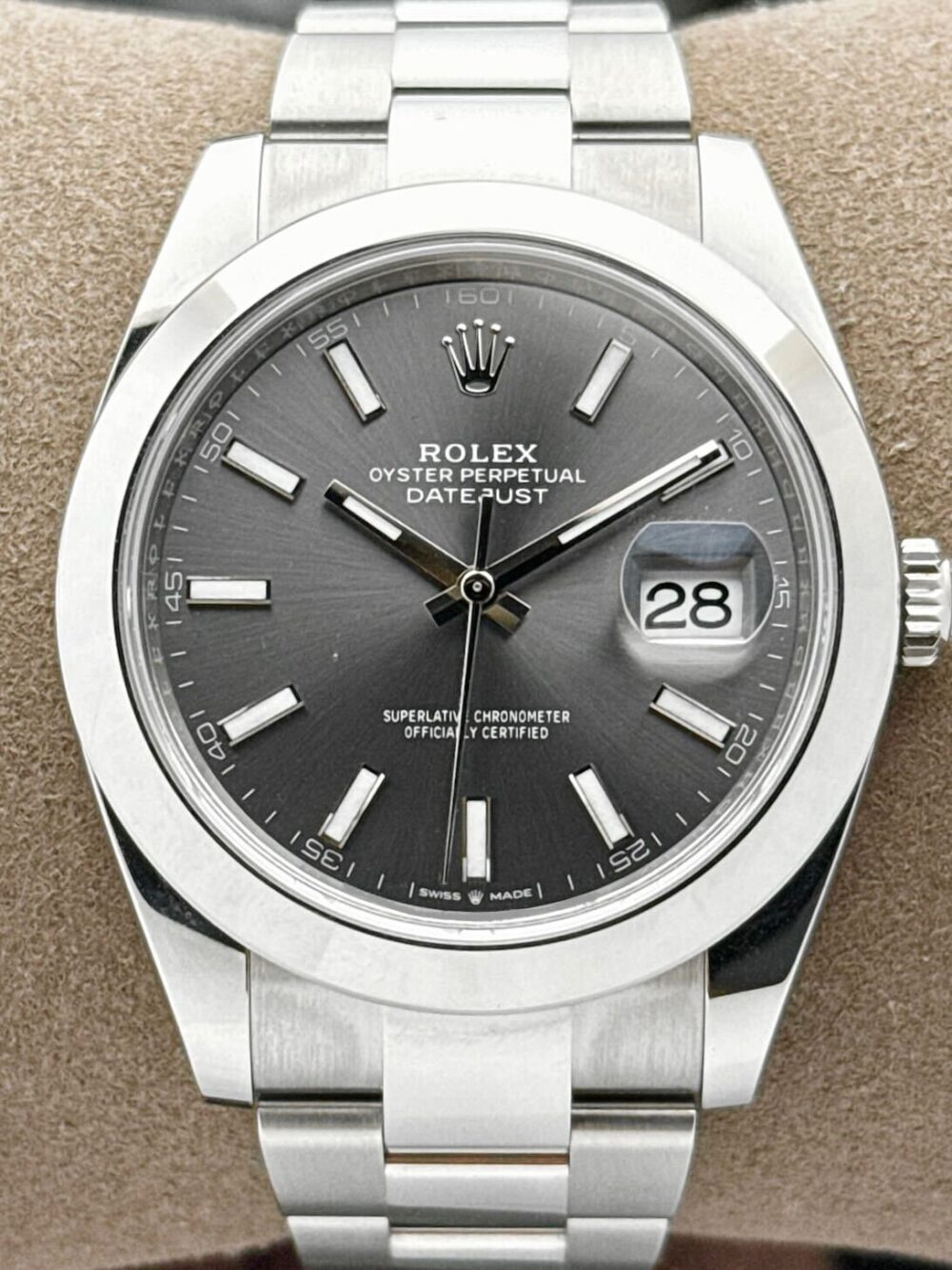 Rolex Datejust 41 Rhodium Grey 'Sticks' Smooth Bezel Oystersteel 126300 | 2023 | 41mm