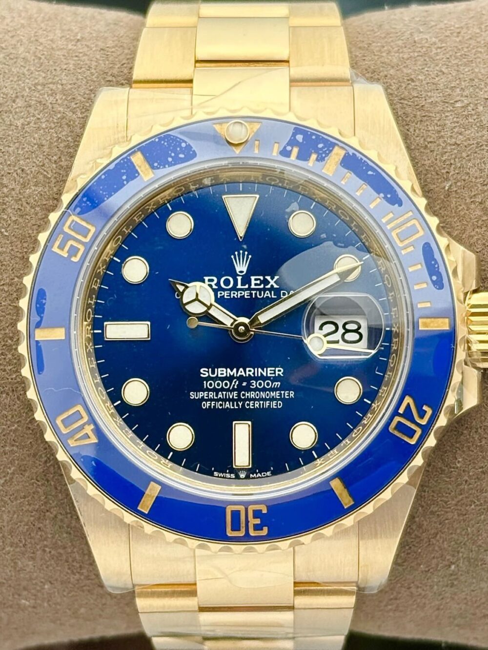 Rolex Submariner Date 18k Yellow Gold Blue Dial & Bezel 126618LB | 2022 | 41mm
