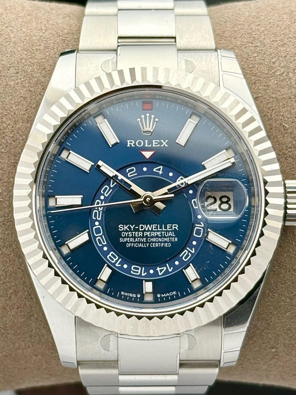 Rolex Sky-Dweller Blue Dial Oyster Bracelet White Gold 336934 | 2025 | 42mm